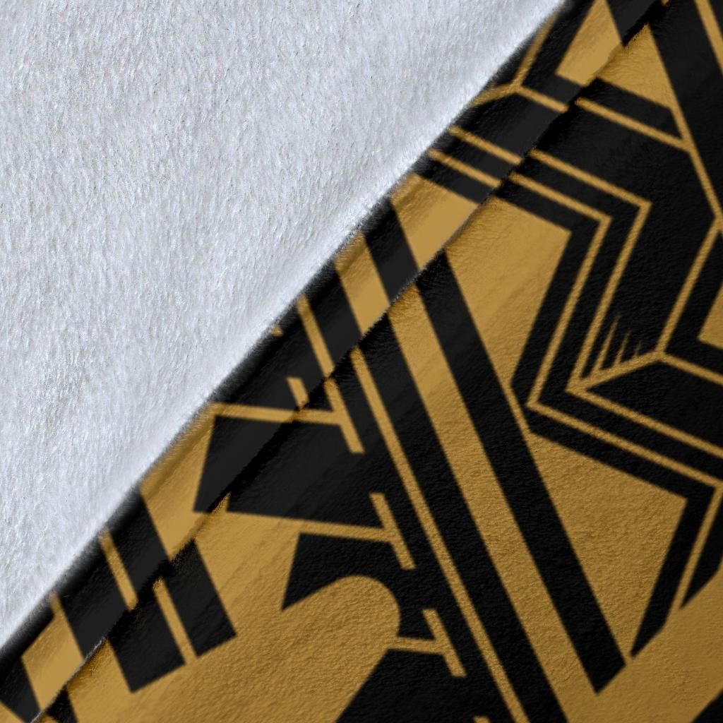 Hawaii Premium Blanket - Kanaka Maoli With Polynesian Pattern In Heartbeat Style (Gold)-Myprintsy