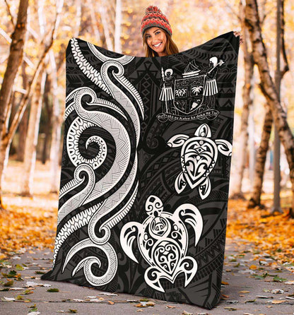 Fiji Polynesian Premium Blanket - White Tentacle Turtle Crest-Myprintsy