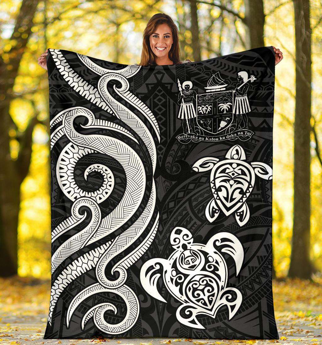 Fiji Polynesian Premium Blanket - White Tentacle Turtle Crest-Myprintsy