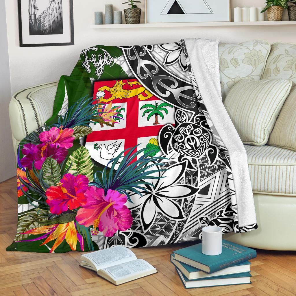 Fiji Premium Blanket White - Turtle Plumeria Banana Leaf-Myprintsy
