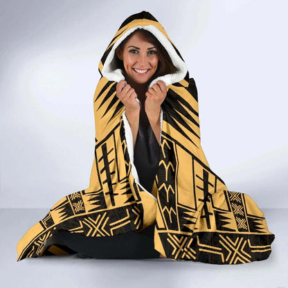 Guam Hooded Blanket - Polynesian Tattoo Gold