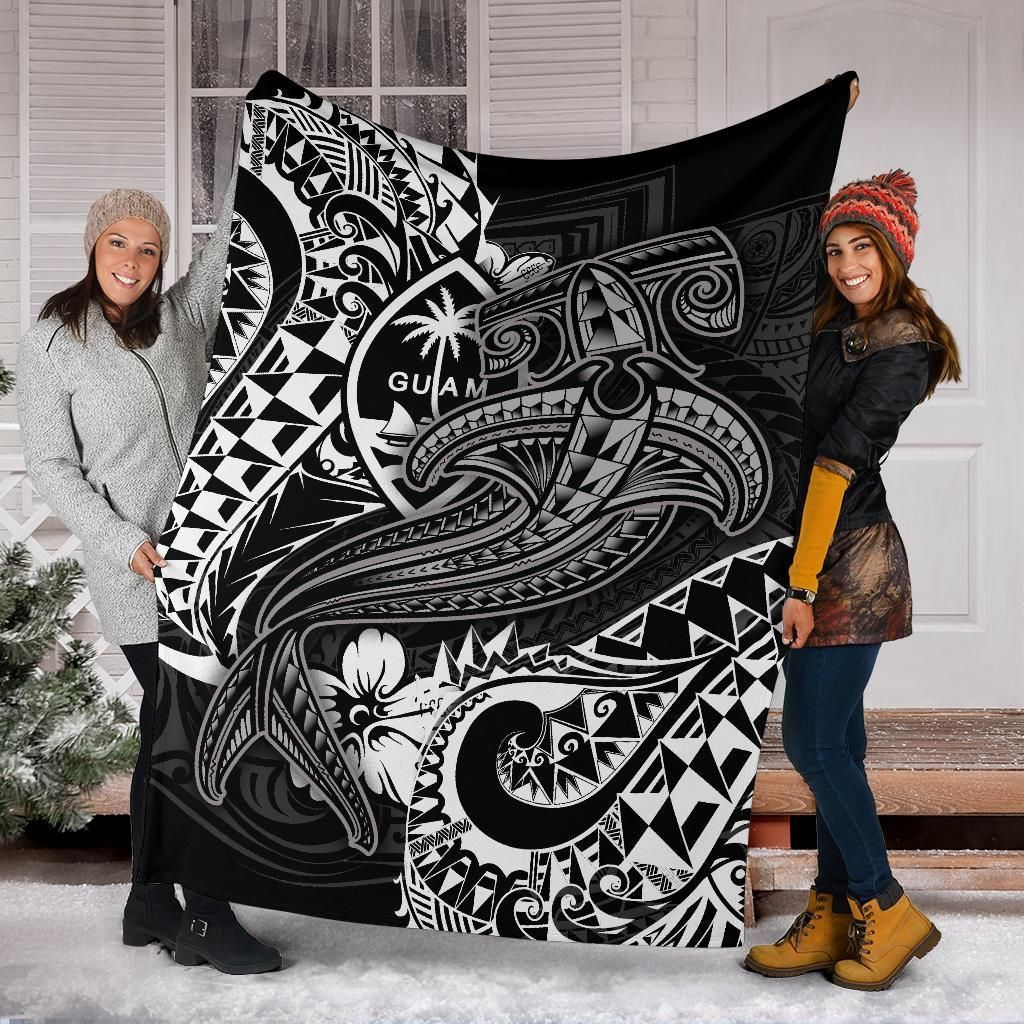 Guam Polynesian Premium Blanket - White Shark Polynesian Tattoo-Myprintsy