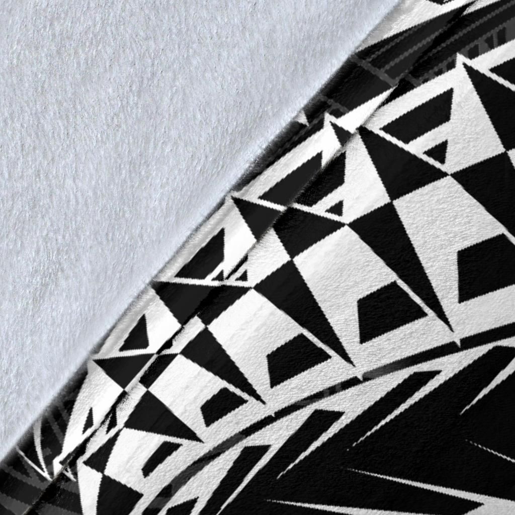 Guam Polynesian Premium Blanket - White Shark Polynesian Tattoo-Myprintsy