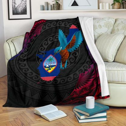 Guam Premium Blanket - KingFisher Bird With Map-Myprintsy
