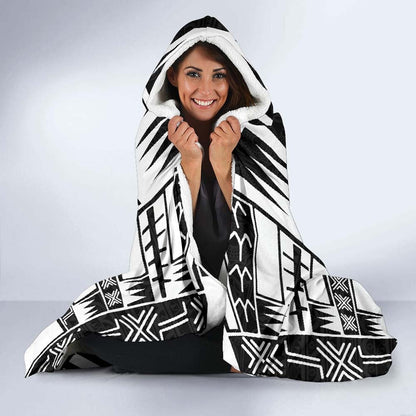 Hawaii Hooded Blanket - Polynesian Tattoo Black