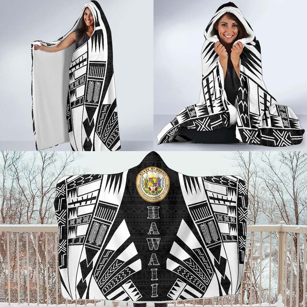 Hawaii Hooded Blanket - Polynesian Tattoo Black