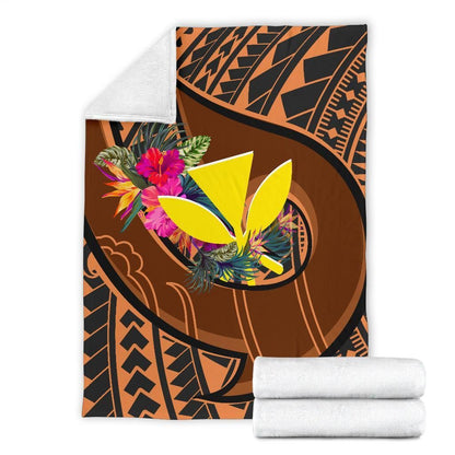 Hawaii Kanaka Maoli Premium Blanket - Polynesian Hook And Hibiscus-Myprintsy