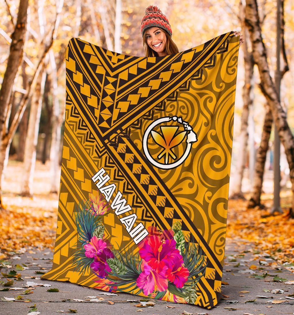 Hawaii Premium Blanket - Kanaka Maoli With Hibiscus On Polynesian Patterns (Yellow)-Myprintsy