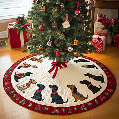 Merry Dachshund Dreams Chritstmas Quilted Tree Skirt VTQ-Myprintsy
