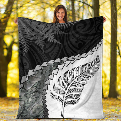 New Zealand Premium Blanket Silver Fern Maori Pattern-Myprintsy