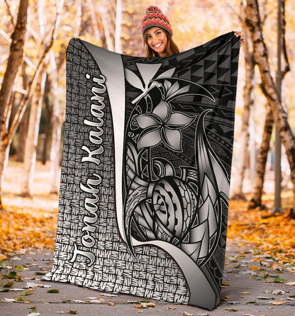 Polynesian Hawaii Jonah Kalani Premium Blanket White - Turtle with Hook-Myprintsy