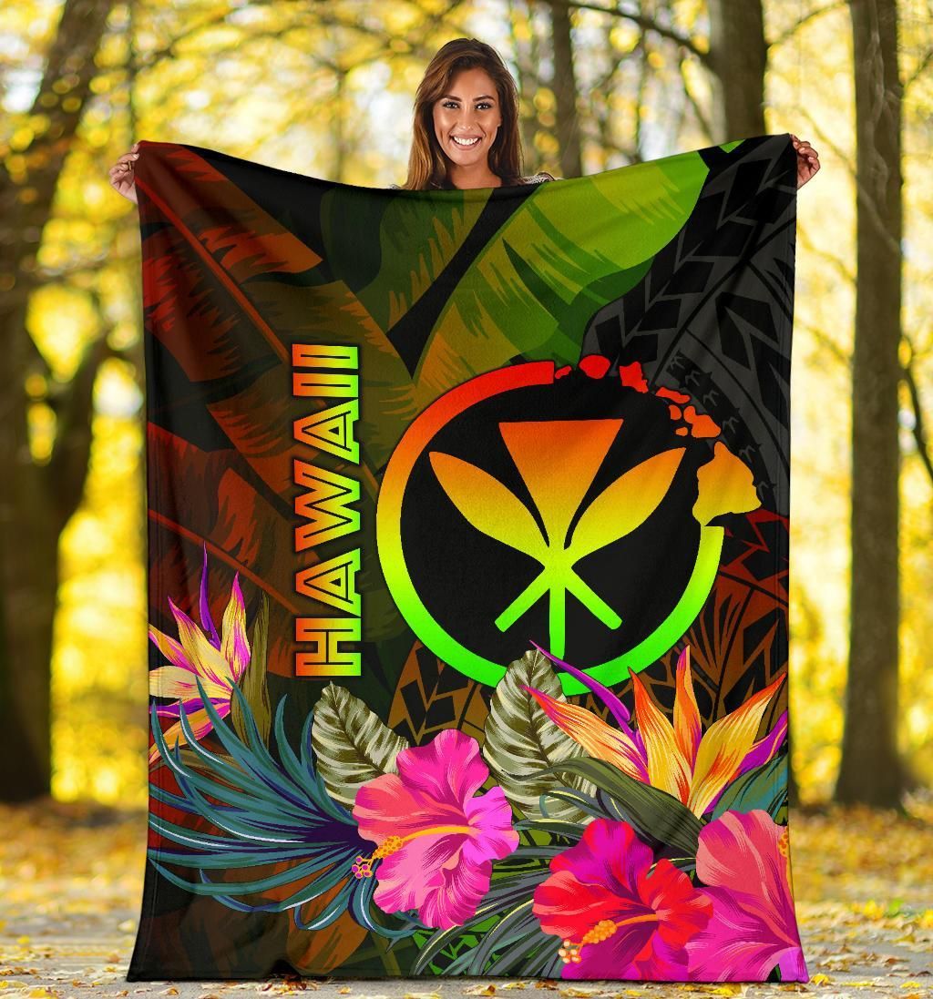 Polynesian Hawaii Kanaka Maoli Polynesian Premium Blanket - Hibiscus and Banana Leaves-Myprintsy