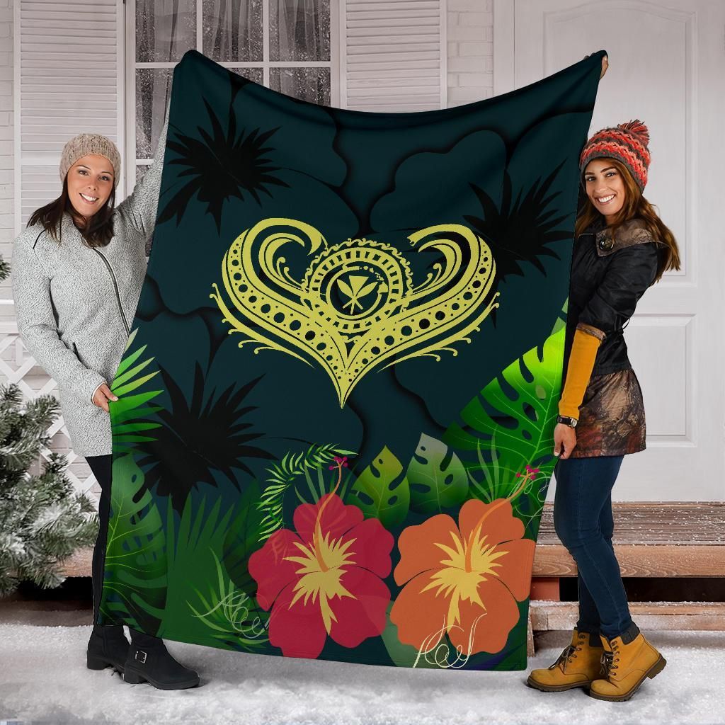 Polynesian Hawaii Kanaka Maoli Premium Blanket - Heart with Hibiscus-Myprintsy