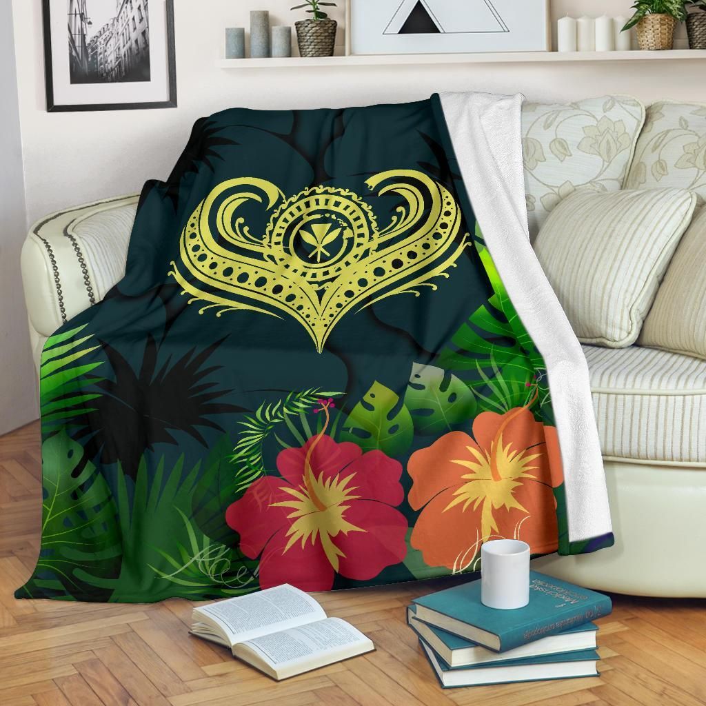 Polynesian Hawaii Kanaka Maoli Premium Blanket - Heart with Hibiscus-Myprintsy