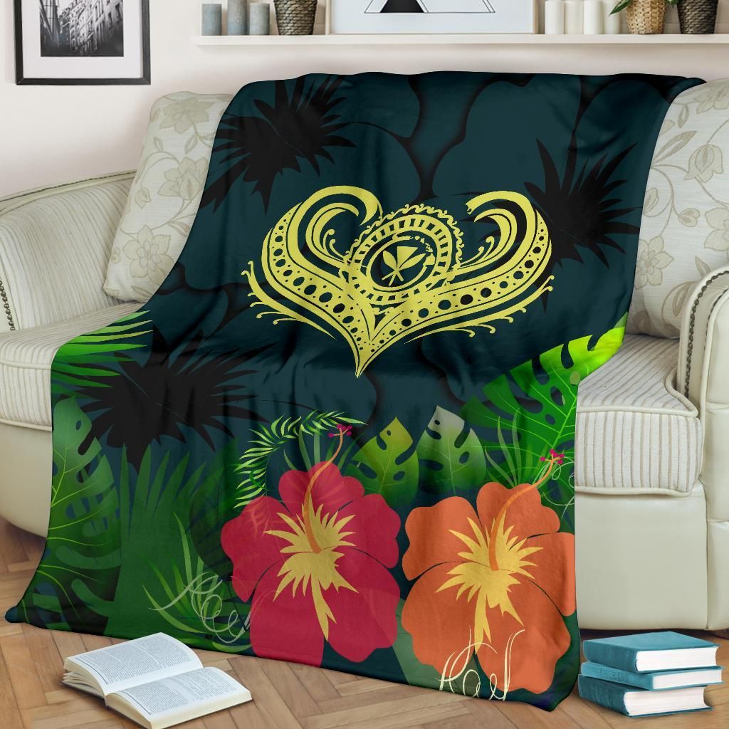 Polynesian Hawaii Kanaka Maoli Premium Blanket - Heart with Hibiscus-Myprintsy