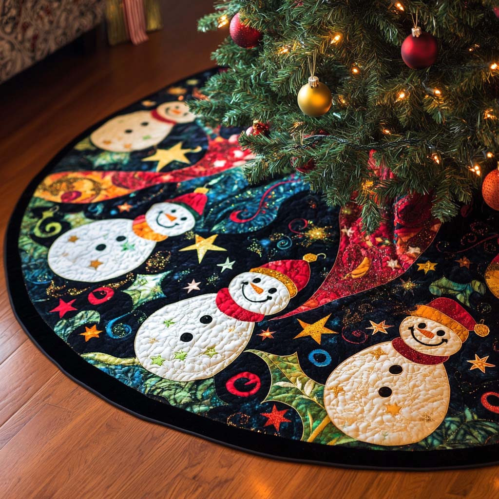Snowy Smiles Christmas Quilted Tree Skirt VTQ-Myprintsy