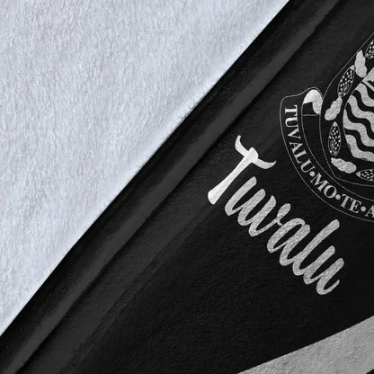 Tuvalu Premium Blanket - White Polynesian Tentacle Tribal Pattern-Myprintsy