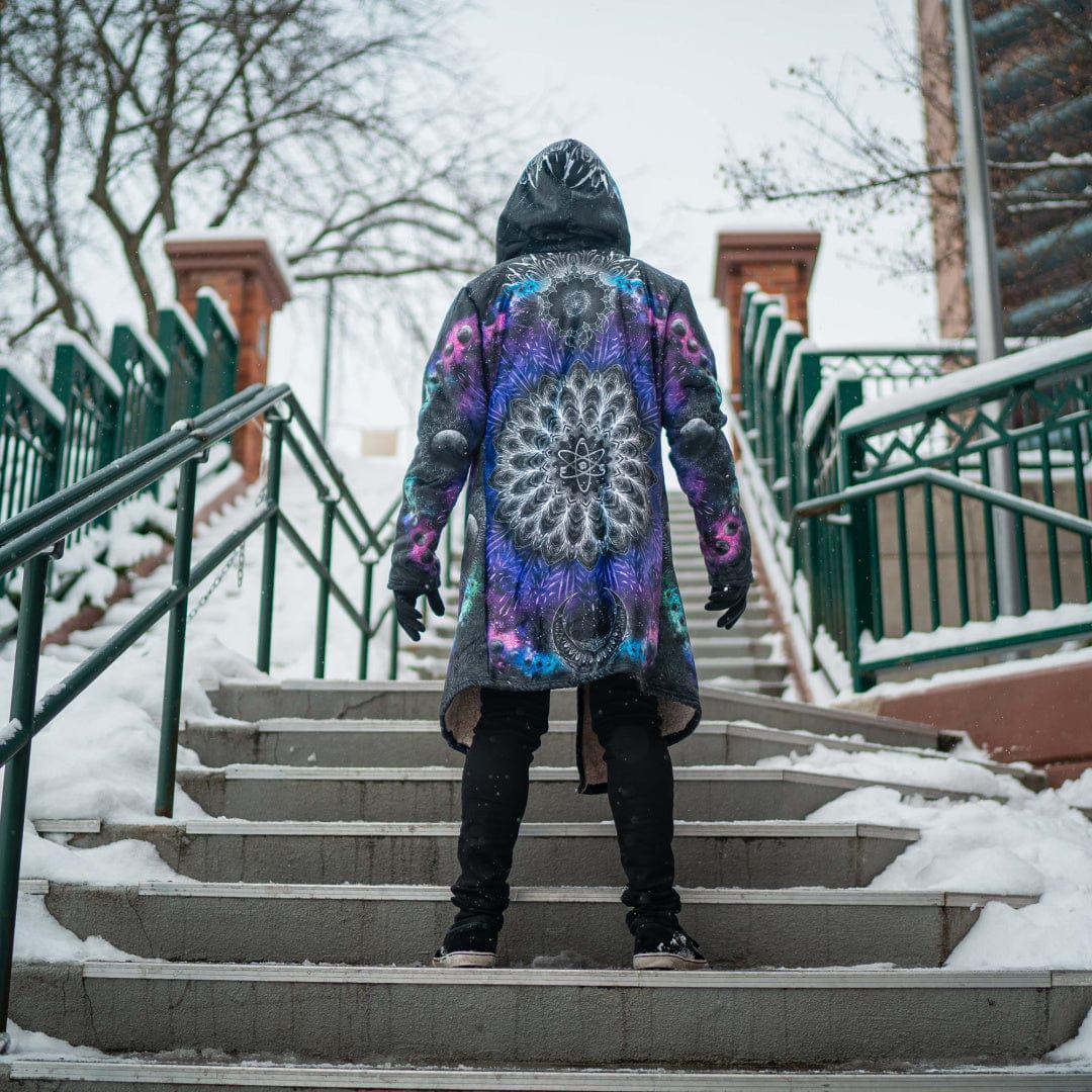 Intergalactic Universe Cloak