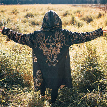 Vasuki Cloak