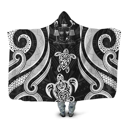 Fiji Hooded Blanket - White Tentacle Turtle Crest