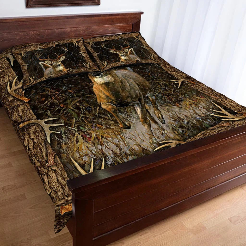 Deer Hunting Quilt Set - Gift For Deer Lovers, Christmas