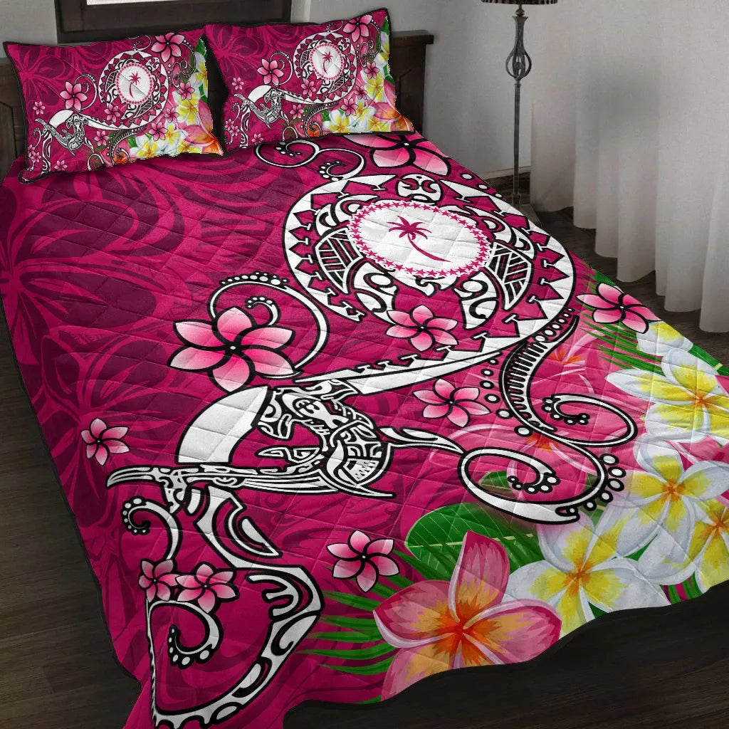 Kosrae Quilt Bed Set - Turtle Plumeria (Pink)